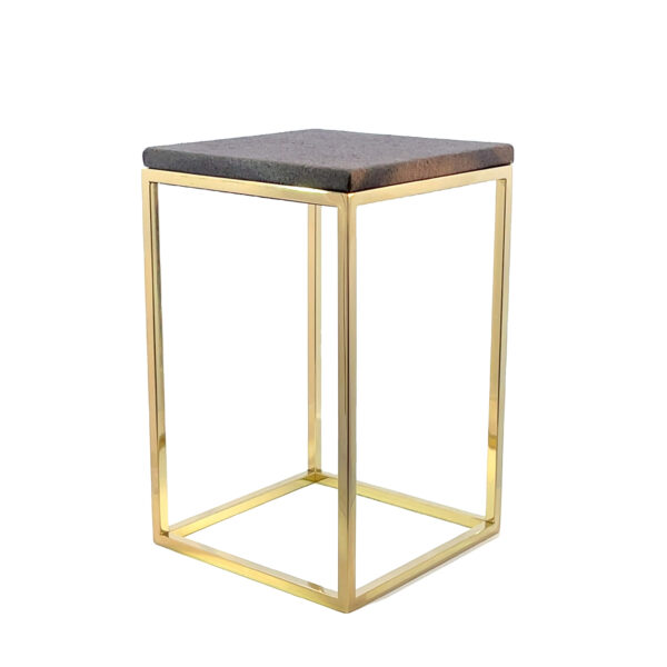 PJ Metal Stand Gold 1