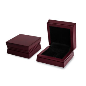 JW 631H Wooden Ring Box - Black - Image 2